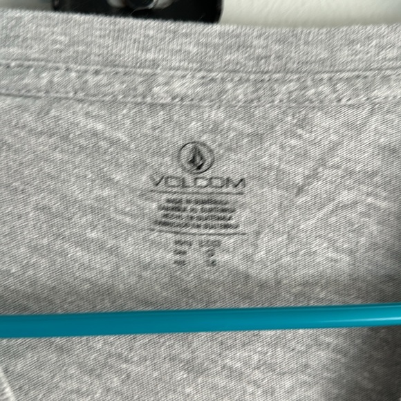 Volcom crop top - Picture 3 of 4